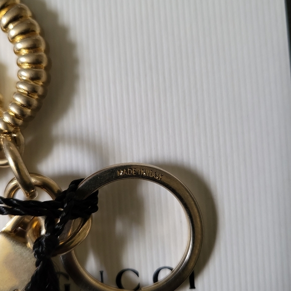 Gucci Marmont Keychain - Picture 5 of 5
